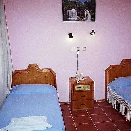 Hotel Bora